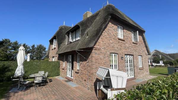 Terrasse - Zweifamilienhaus in 25938 Utersum mit 243m² kaufen