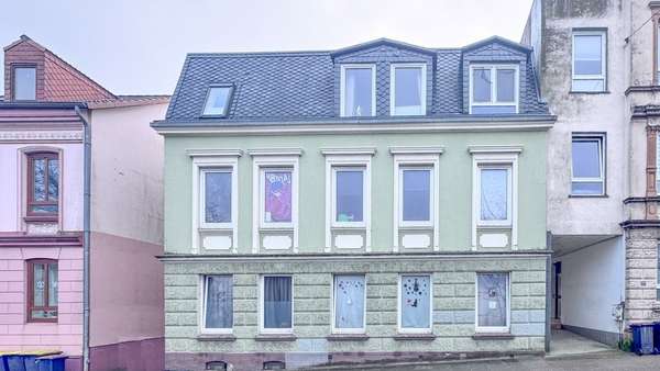 Straßenansicht - Mehrfamilienhaus in 24941 Flensburg mit 298m² kaufen