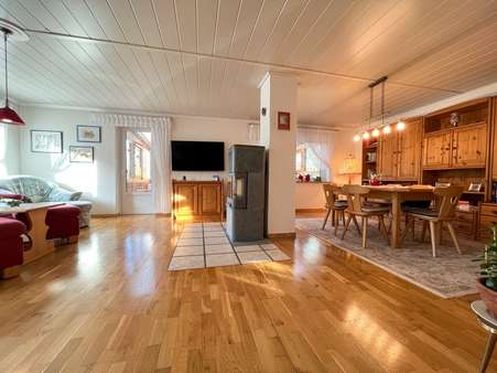 Wohnzimmer - Einfamilienhaus in 25889 Uelvesbüll mit 138m² kaufen