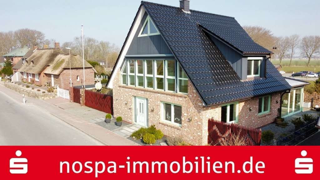 Straßenansicht - Einfamilienhaus in 25845 Nordstrand mit 149m² kaufen