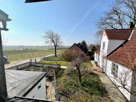 Blick ins Katinger Watt - Einfamilienhaus in 25832 Tönning mit 90m² kaufen