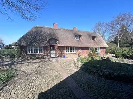 Wohnhaus - Einfamilienhaus in 25842 Langenhorn mit 116m² kaufen
