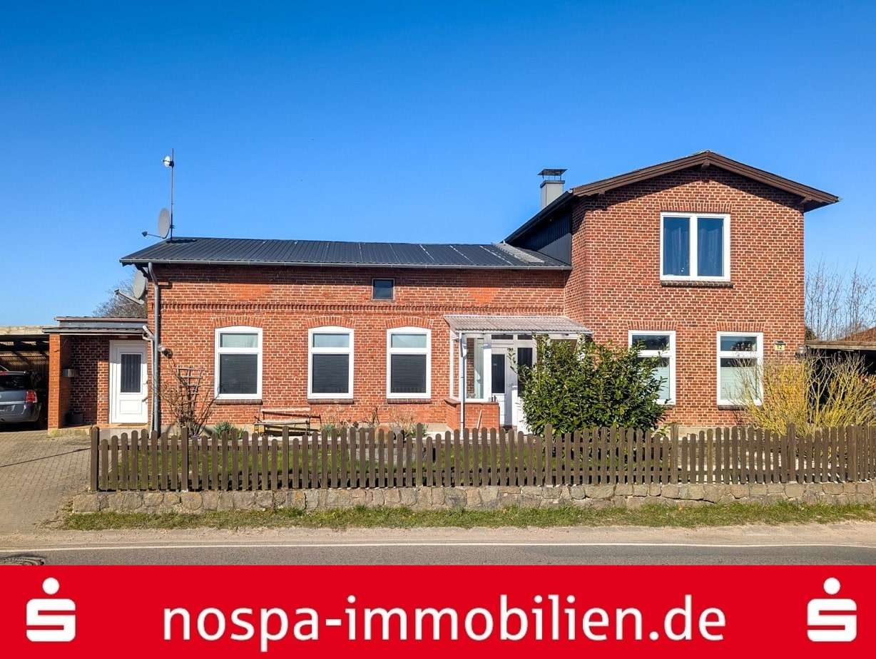 Frontansicht - Zweifamilienhaus in 24972 Steinbergkirche mit 156m² kaufen