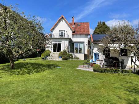 Gartenansicht - Einfamilienhaus in 24937 Flensburg mit 150m² kaufen