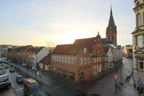 Blick in die Fußgängerzone - Etagenwohnung in 24939 Flensburg mit 162m² kaufen