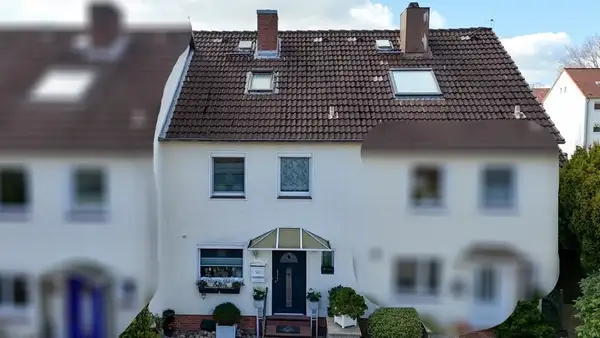  Gepflegtes und zentral gelegenes  Reihenmittelhaus in beliebter Wohnlage