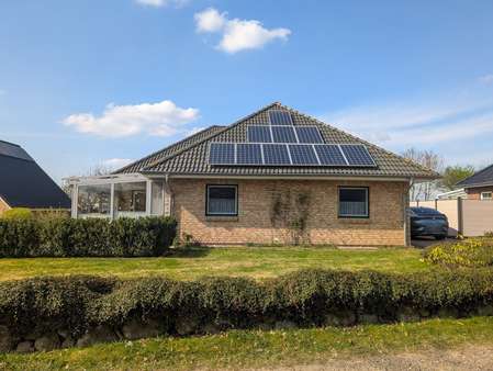 Straßenansich - Bungalow in 24873 Havetoft mit 140m² kaufen