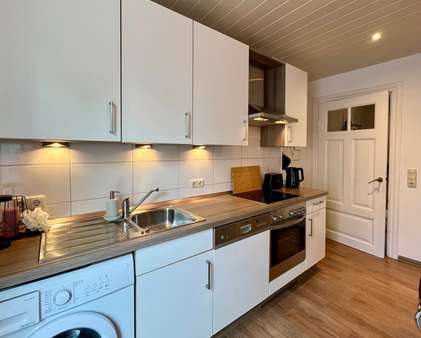 Küche - Zweifamilienhaus in 25836 Garding mit 196m² kaufen