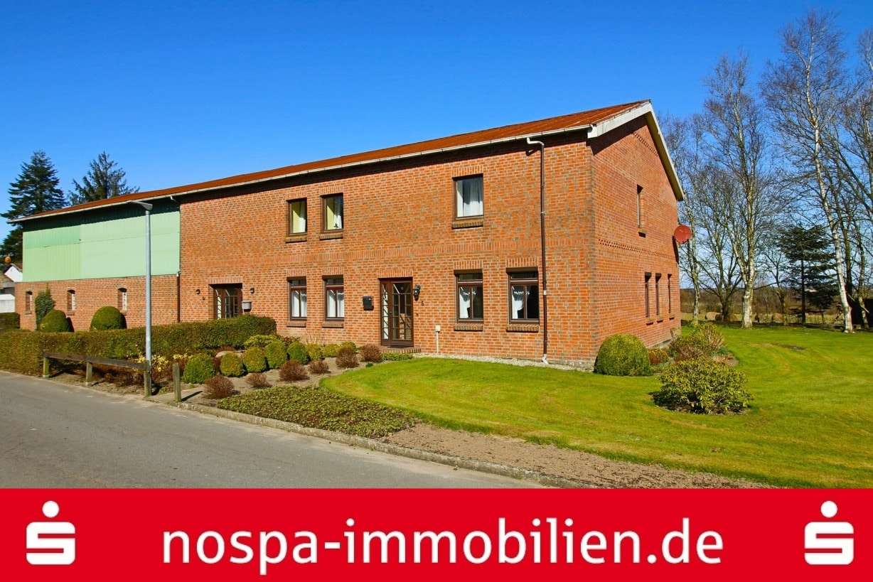 Ansicht von der Straße - Resthof in 24861 Bergenhusen mit 240m² kaufen