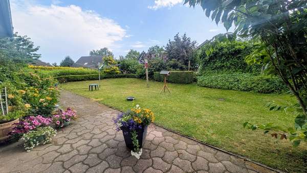 Ausblickvon der Terrasse  - Einfamilienhaus in 24837 Schleswig mit 141m² kaufen