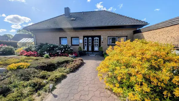Ihr Wohntraum in Schleswig  -  mit Vollkeller in ruhiger und bevorzugter Lage