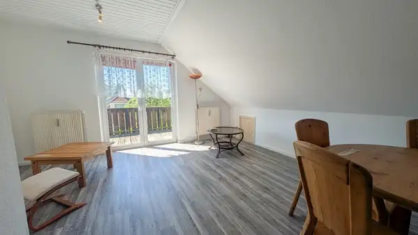 Einfamilienhaus mit Einliegerwohnung und Vollkeller in ostseenaher Lage von Maasholm-Bad!