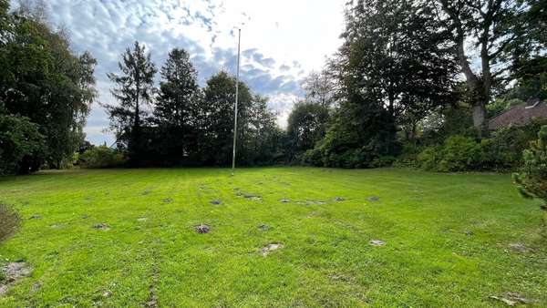 Straßengrundstück - Sonstige in 24999 Wees mit 145m² kaufen