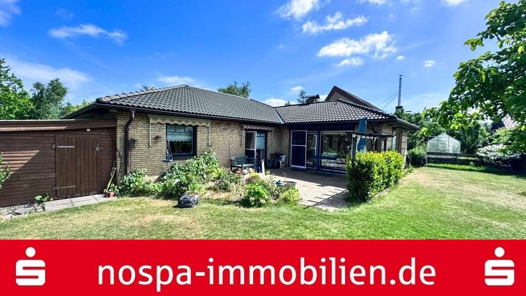 Titelbild Titelbild - Bungalow in 24943 Flensburg mit 128m² kaufen