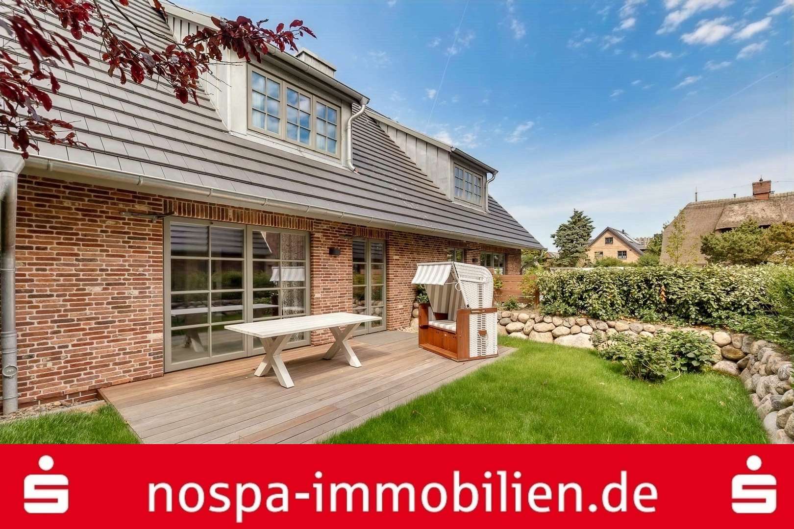 Hausansicht Hausansicht - Doppelhaushälfte in 25980 Sylt mit 190m² kaufen
