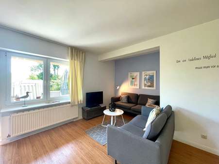 Wohnbereich WE 1 - Zweifamilienhaus in 25836 Vollerwiek mit 389m² kaufen