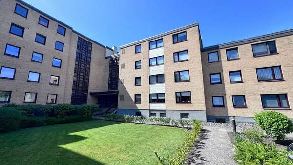 Frontansicht Frontansicht - Etagenwohnung in 24943 Flensburg mit 104m² kaufen