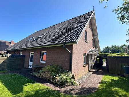 Rückansicht Haus - Doppelhaushälfte in 25899 Niebüll mit 115m² kaufen