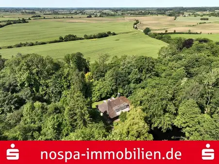 Ein Anwesen der besonderen Art – Ihr Rückzugsort im Grünen!