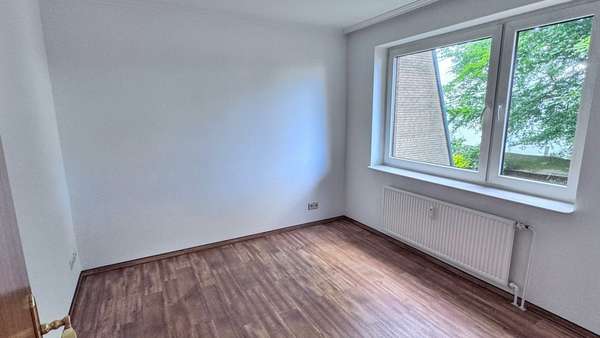 Schlafzimmer Schlafzimmer - Etagenwohnung in 24943 Flensburg mit 57m² kaufen