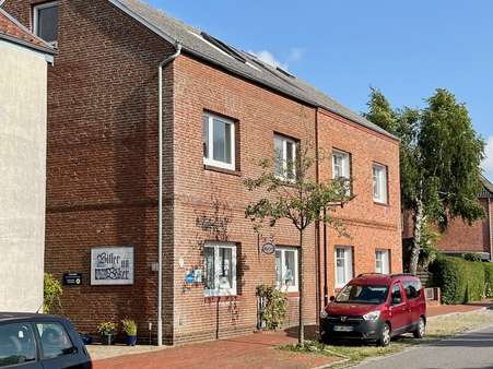Außenansicht Außenansicht - Einfamilienhaus in 25832 Tönning mit 145m² kaufen
