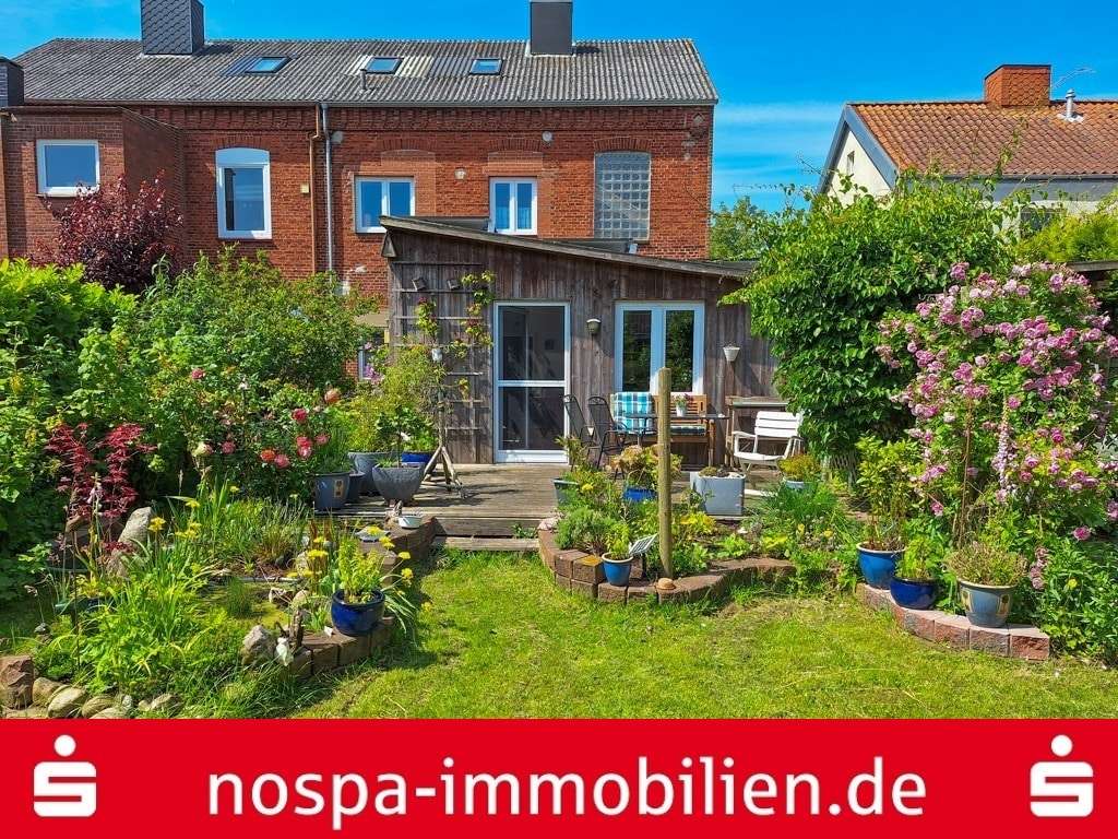 Gartenansicht Gartenansicht - Einfamilienhaus in 25832 Tönning mit 145m² kaufen
