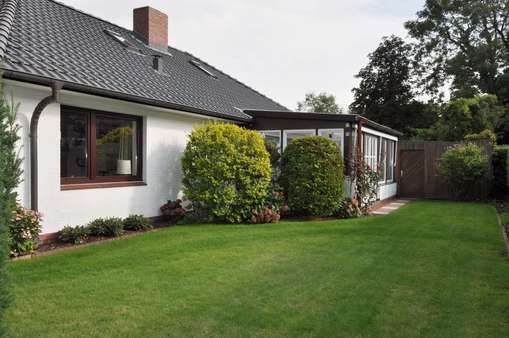 Außenansicht mit Wintergarten Außenansicht mit Wintergarten - Einfamilienhaus in 25826 Sankt Peter-Ording mit 129m² kaufen