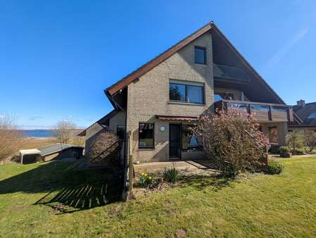 Frontansicht Haus außen Frontansicht Haus außen - Erdgeschosswohnung in 24392 Boren mit 48m² kaufen