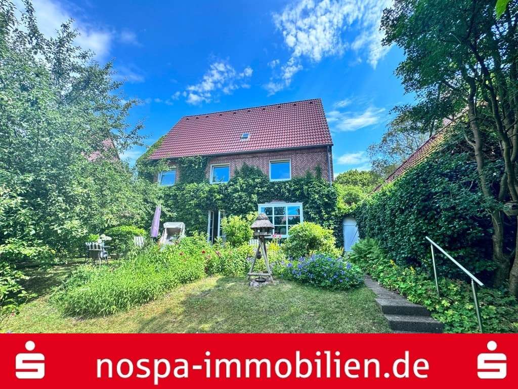 Gartenansicht - Einfamilienhaus in 24939 Flensburg mit 156m² kaufen