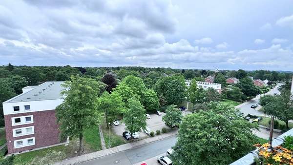 Blick vom Balkon - Etagenwohnung in 24939 Flensburg mit 55m² kaufen