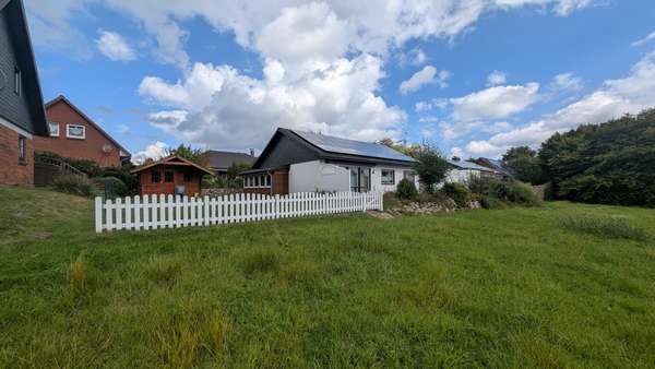 Blick vom Garten Blick vom Garten - Einfamilienhaus in 24376 Kappeln mit 98m² kaufen