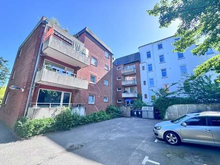 Hofansicht - Erdgeschosswohnung in 24941 Flensburg mit 56m² kaufen