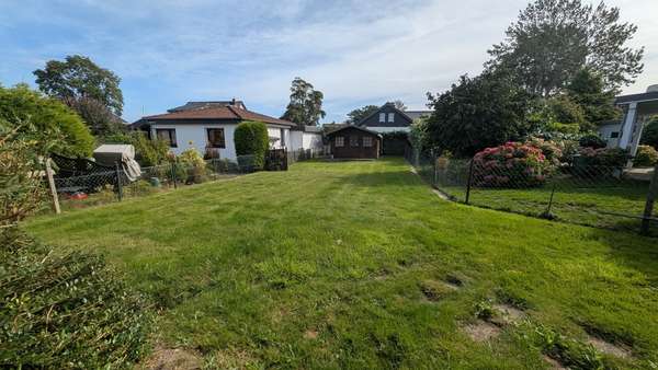 Garten mit Holzlaube Garten mit Holzlaube - Doppelhaushälfte in 24376 Kappeln mit 82m² kaufen