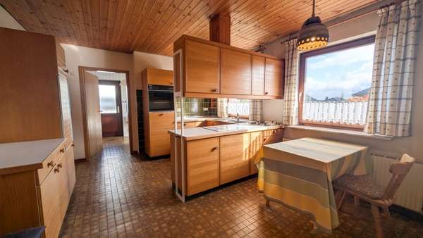 Küche mit Einbauküche Küche mit Einbauküche - Einfamilienhaus in 24837 Schleswig mit 155m² kaufen