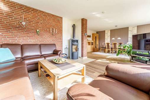 Wohn- und Essbereich - Einfamilienhaus in 25337 Seeth-Ekholt mit 154m² kaufen