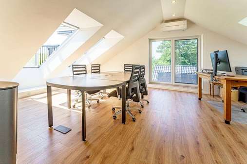 Großes Zimmer DG Großes Zimmer DG - Einfamilienhaus in 25377 Kollmar mit 130m² kaufen