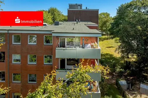 Vermietete, großzügige 4- Zimmer Eigentumswohnung mit Garage in zentraler Wohnlage von Elmshorn 