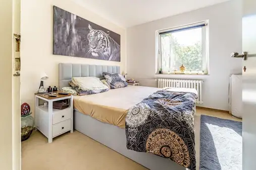 Vermietete, großzügige 4- Zimmer Eigentumswohnung mit Garage in zentraler Wohnlage von Elmshorn 