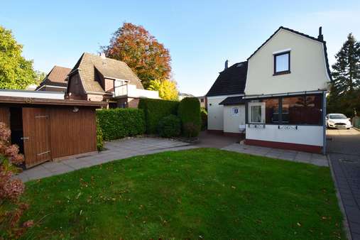 Gartenansicht - Einfamilienhaus in 22880 Wedel mit 80m² kaufen