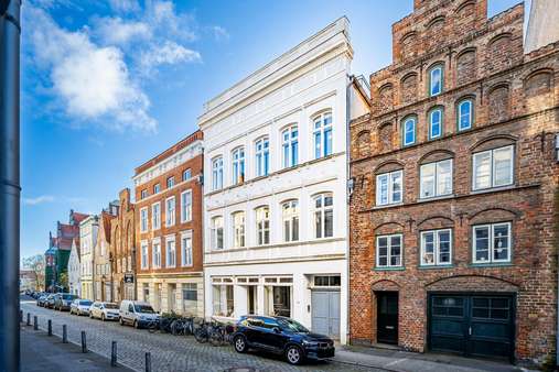 Eine Ansicht zum Verlieben. - Etagenwohnung in 23552 Lübeck mit 142m² kaufen