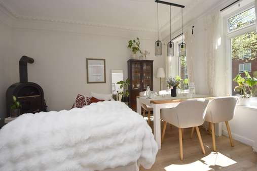 Wohn- und Essbereich. - Etagenwohnung in 20257 Hamburg mit 46m² kaufen