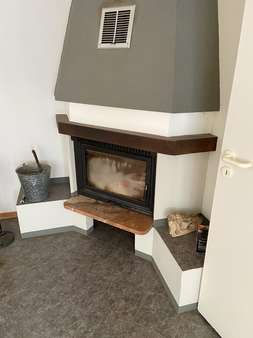 Kamin Wohnzimmer - Doppelhaushälfte in 22880 Wedel mit 156m² kaufen