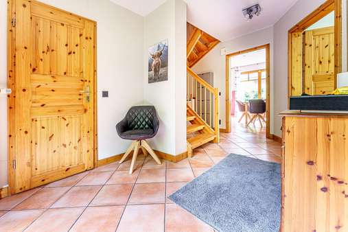 Herzlich Willkommen. Herzlich Willkommen. - Doppelhaushälfte in 25491 Hetlingen mit 111m² kaufen
