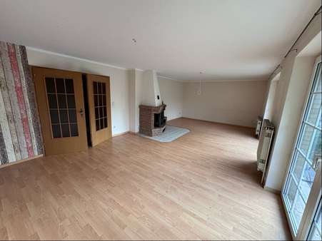 Wohn-Essbereich EG - Zweifamilienhaus in 25573 Beidenfleth mit 202m² kaufen