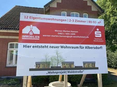 null - Etagenwohnung in 25767 Albersdorf mit 92m² kaufen