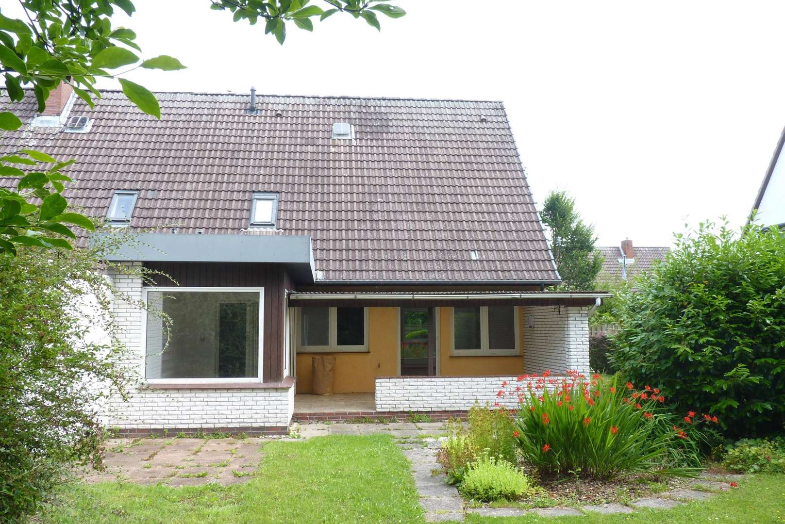Wintergarten - Doppelhaushälfte in 25541 Brunsbüttel mit 110m² kaufen