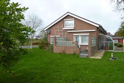 Seitenansicht Seitenansicht - Einfamilienhaus in 25719 Barlt mit 96m² kaufen