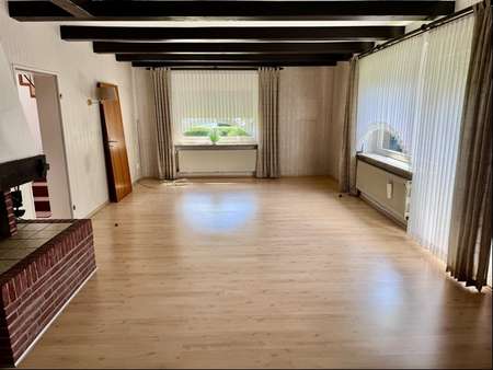 Wohnzimmer - Ansicht 1 Wohnzimmer - Ansicht 1 - Einfamilienhaus in 25348 Glückstadt mit 142m² kaufen