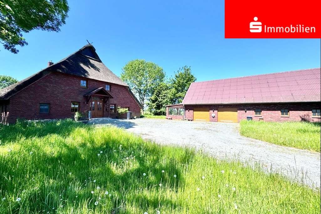 Wohngebäude u. Garagengebäude - Einfamilienhaus in 25572 Ecklak mit 242m² kaufen