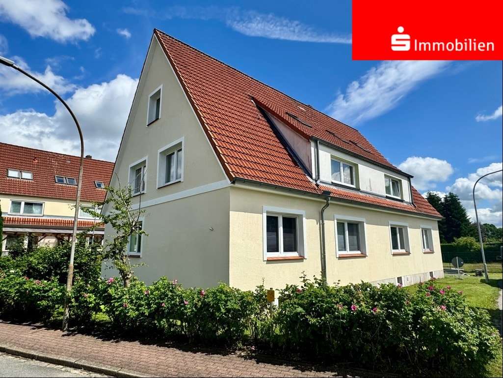 Ansicht von vorn-1 Ansicht von vorn-1 - Dachgeschosswohnung in 25551 Hohenlockstedt mit 74m² kaufen